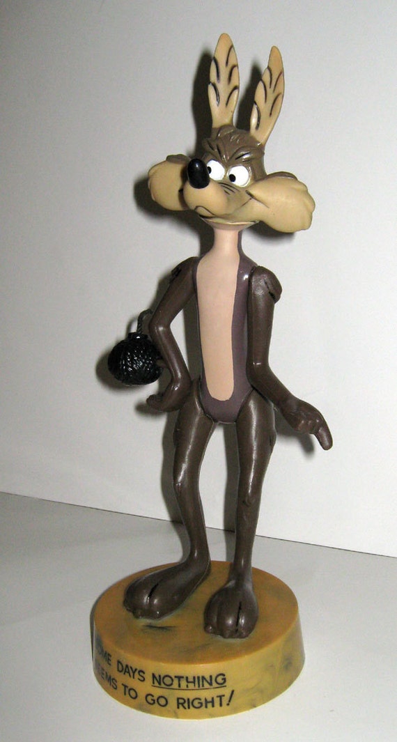 wile e coyote toy