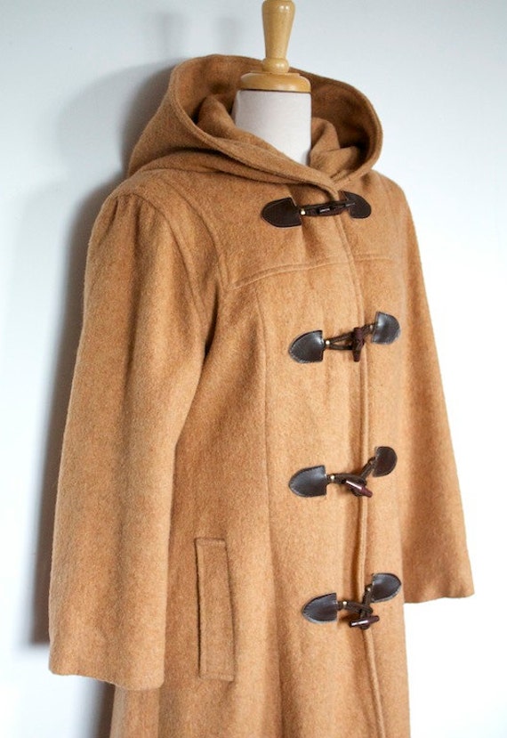 Vintage 1970s Tan Toggle Hooded Coat