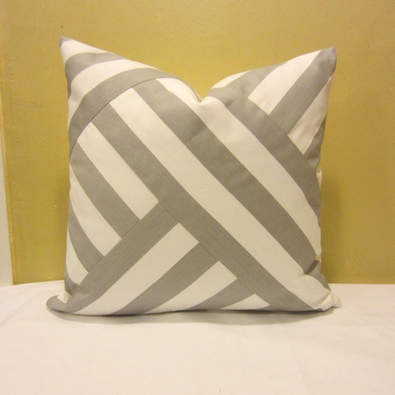 Items similar to Gray and White Geometric Pillow on Etsy