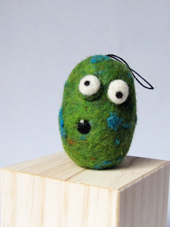 Felt Monster Ornament Grass Green
