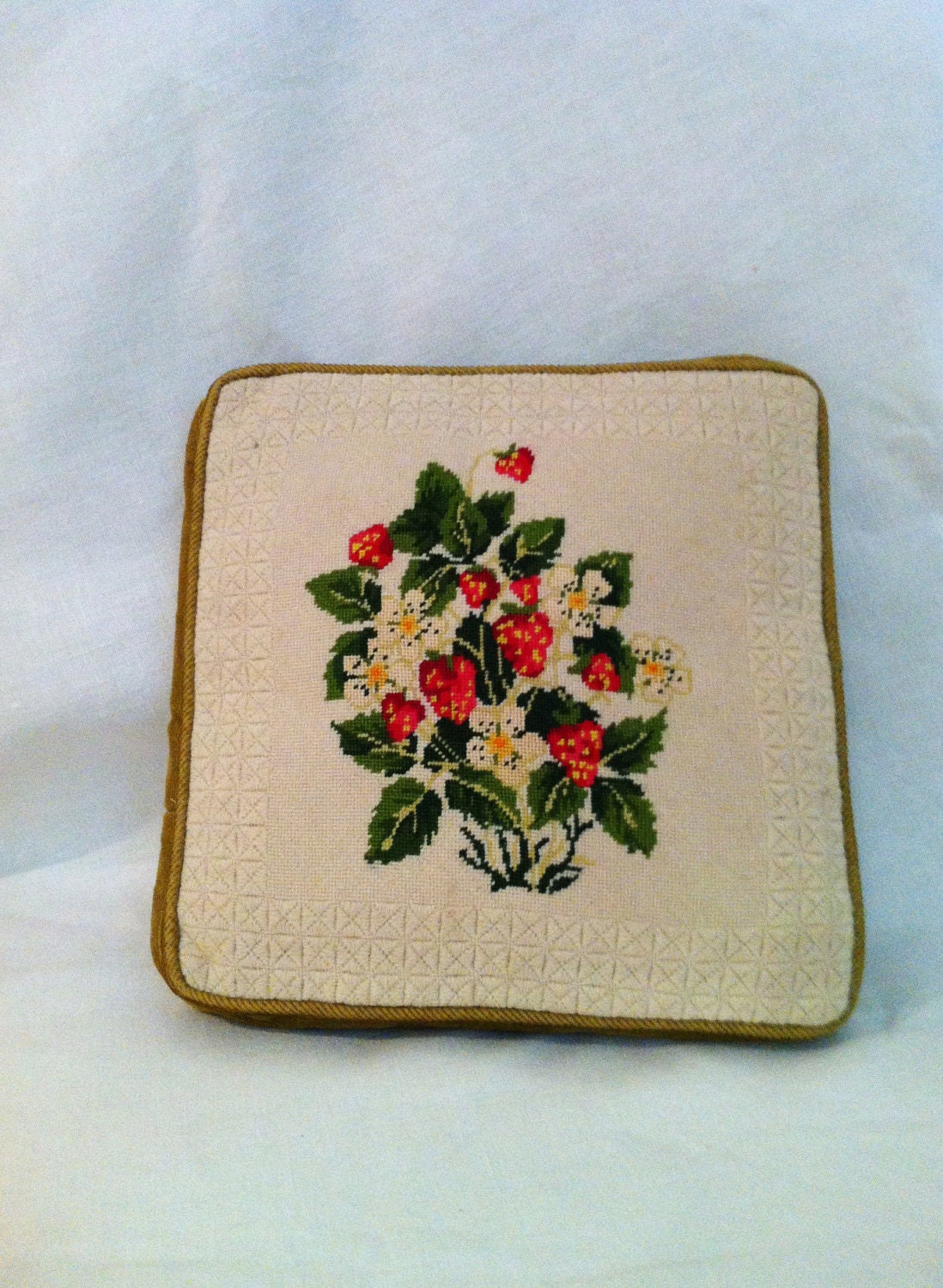 Vintage strawberry needlepoint pillow needlework green 1970s