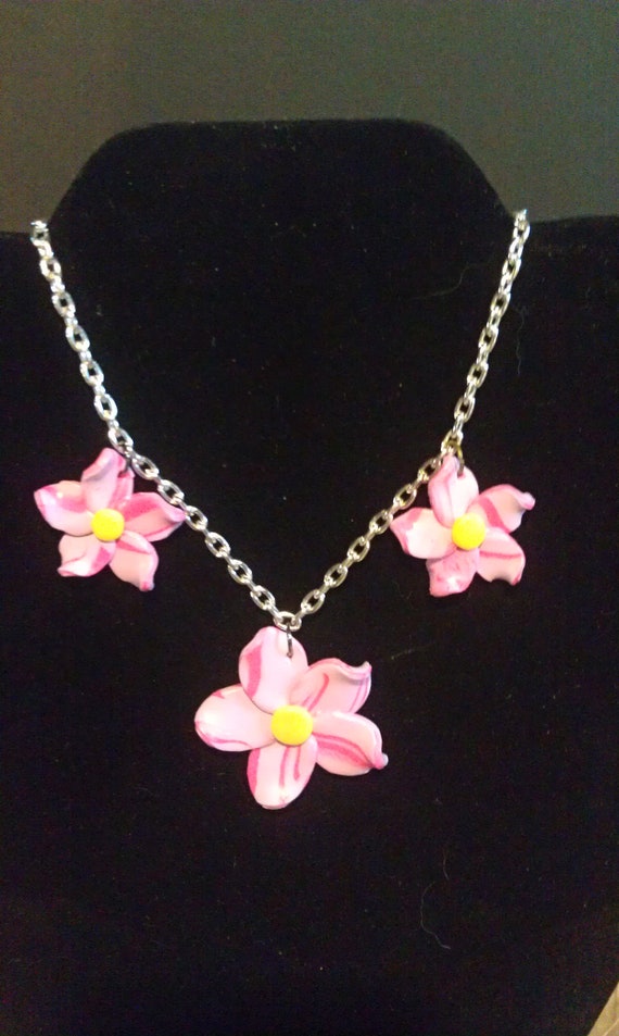 Hawaiian Flower Charm Necklace