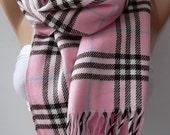Gorgeous Scarf   Elegant and Classy ....Pink and  plaid
