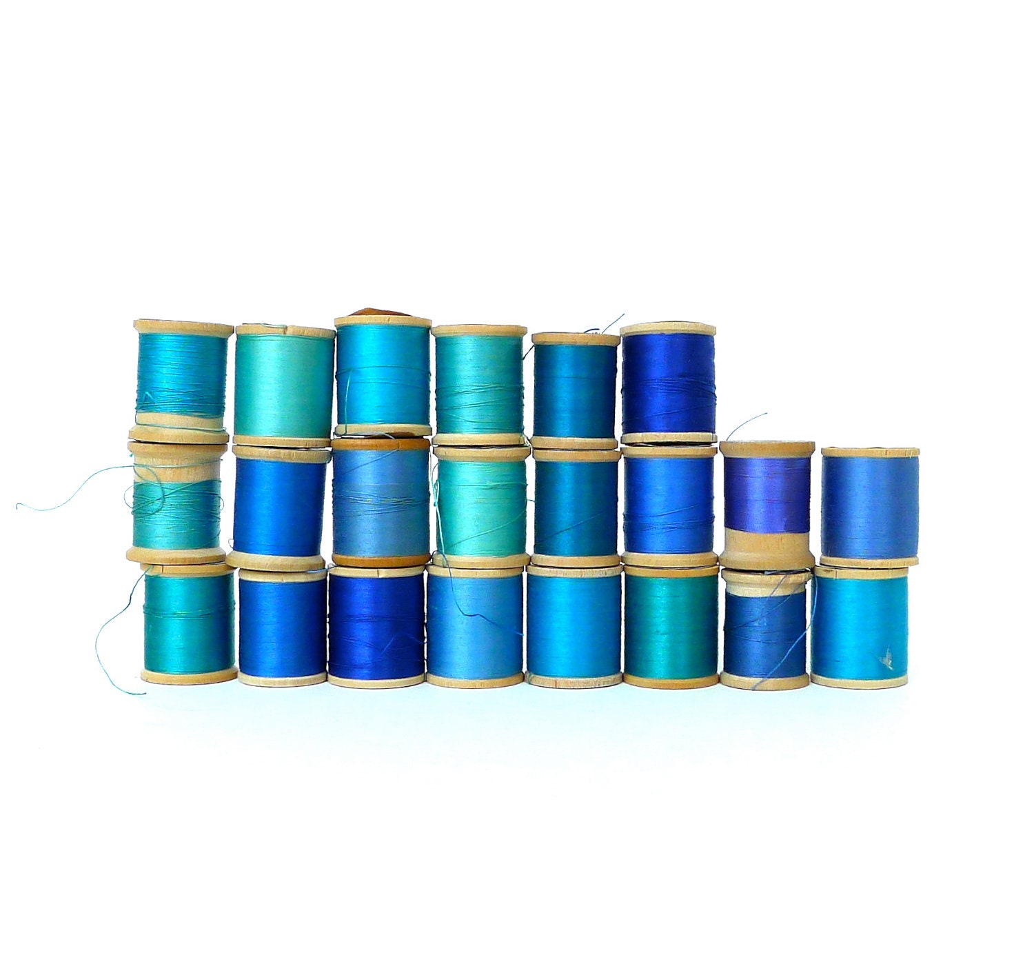 Collection thread. A Spool of Blue thread. Font Color Blue for Sewing Farm.