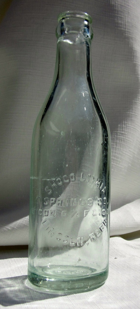 Antique Lincoln Nebraska Soda Bottle Green308 by BottlesByTasha