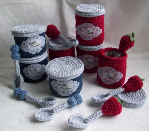 Jam Jars and Serving Spoon....crochet play food