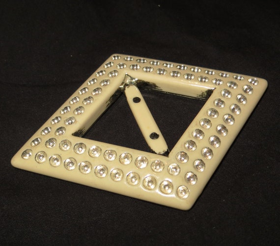 Vintage Diamond Shaped Belt Buckle by saltsmansoap on Etsy