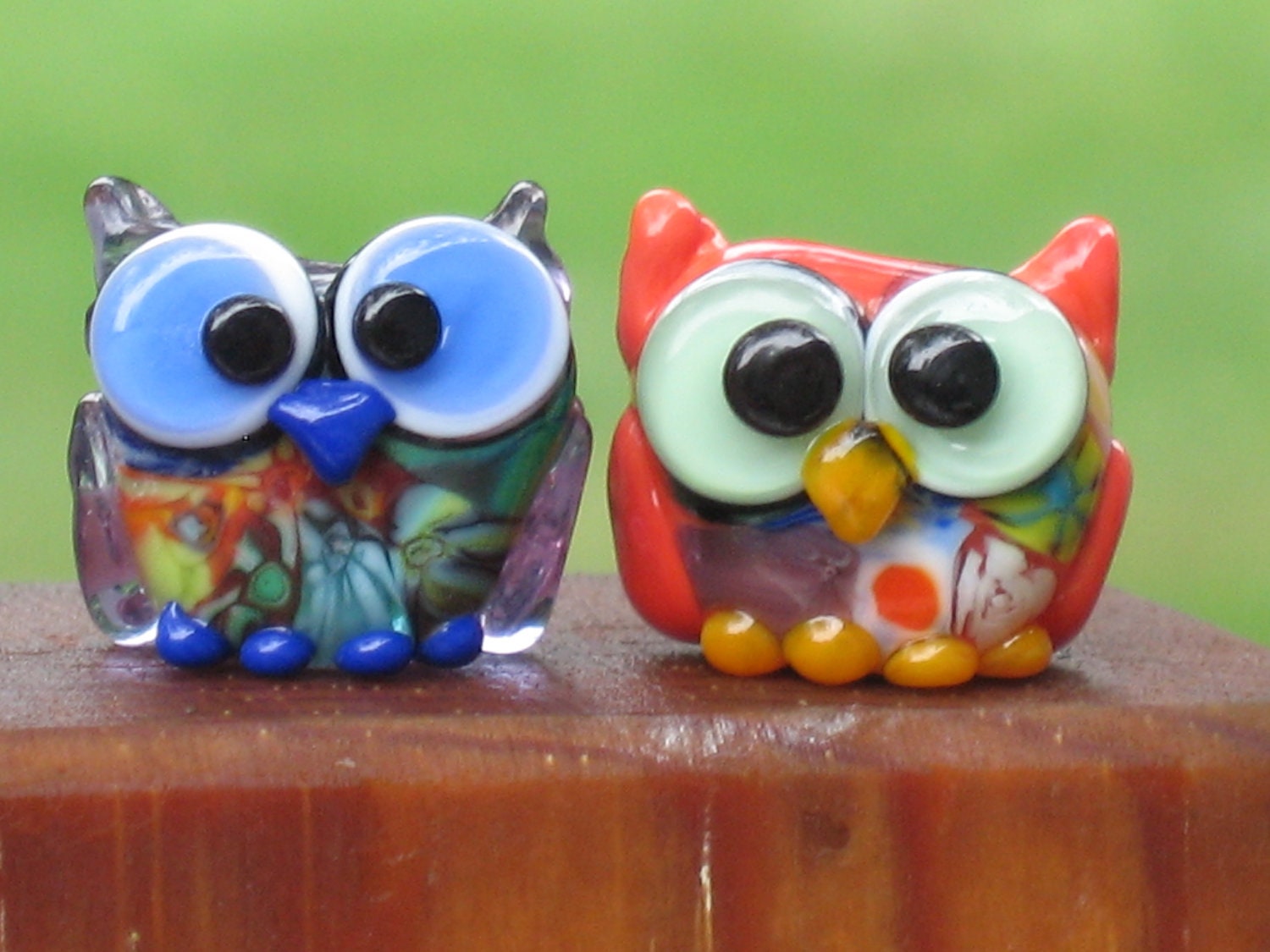 Corol Colorful Owl Lampwork Glass Bead 4404