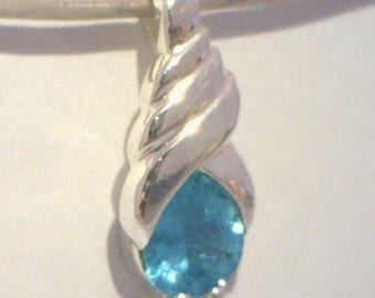 Windex Blue Green Apatite Handmade Sterling 925 Silver Ladies Solitaire Pendant