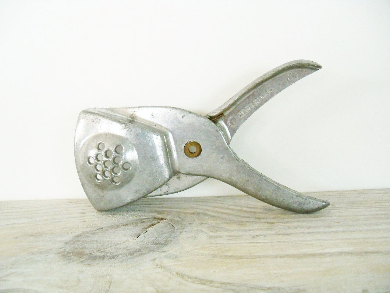 Antique Lemon Squeezer Juicer Irvin Ware USA 1950s