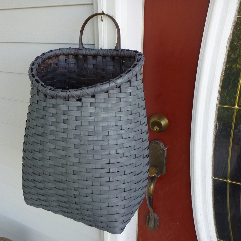 Primitive Front Porch Basket