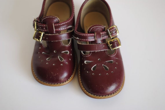 Vintage Toddler Girl T-Strap Shoes Maroon CUT OUTS by HartandSew