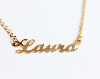 Laura Name Necklace, Laura Name Jewelry, Name Necklace Gold, Laura Gold Jewelry, Retro Name Necklace