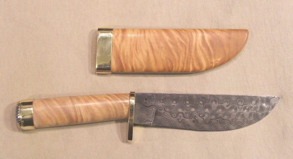 Raindrop Pattern Damascus Steel Knife with Lapis
