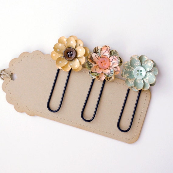 3 Handmade FLORAL PAPER CLIPS Bookmarks Office by PapersAndPetals
