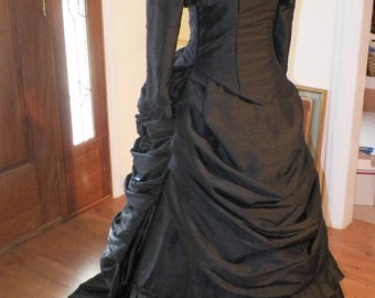 Victorian Dress, Steampunk Dress,Bustle Dress,Wedding Dress,Gothic,Mardi Gras,Venice,Ball Dress Reproduction Costume