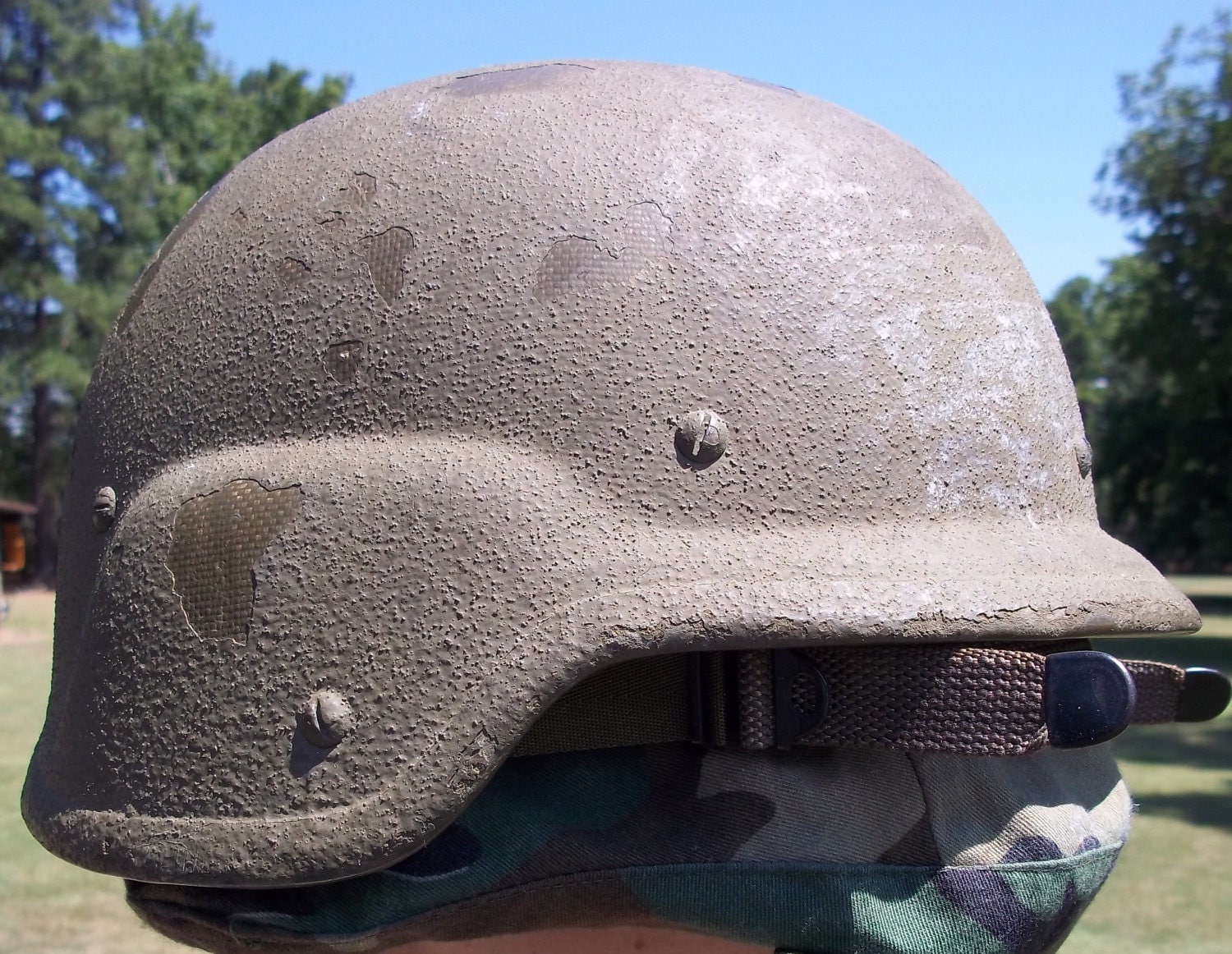 Authentic PASGT US Military Surplus Kevlar Helmet with liner