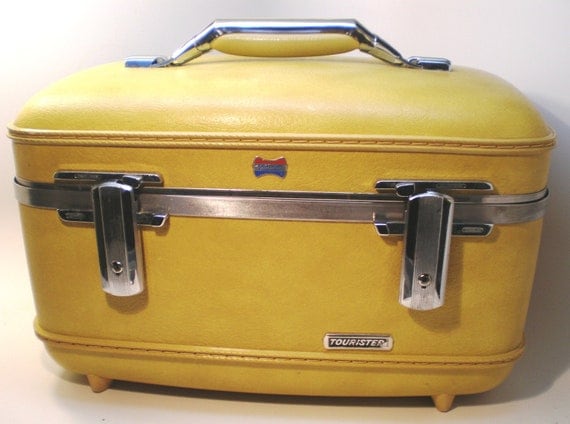 Vintage Luggage American Tourister Train Make Up by BagsnBling