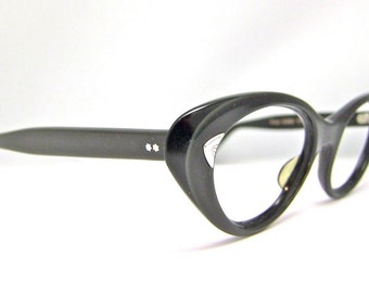 1950s Cat Eye Eyeglasses // 50s Vintage Frames // Oval Black and Pale Opalescent // American Opticals#A10