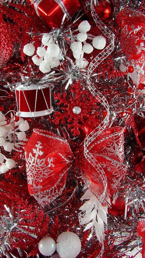 Mini Tabletop Christmas Tree Red & Silver Snowflakes 50