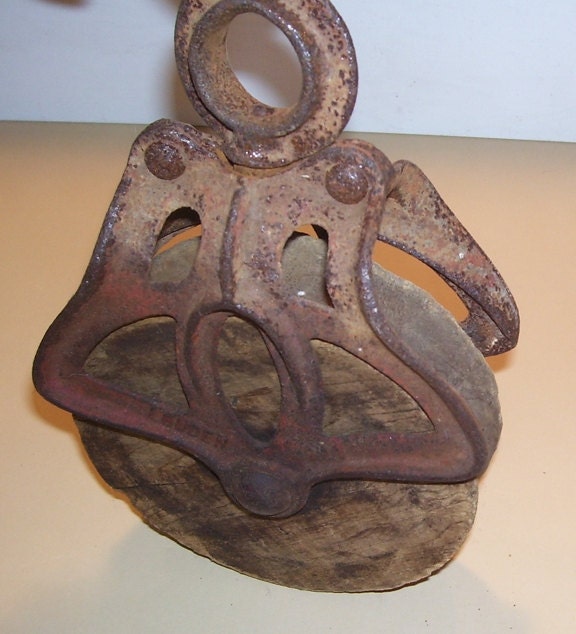 Antique Round Wood Barn Pulley Cast Iron Holder