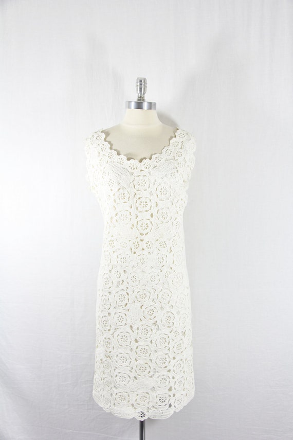 1960's XL Dress Sleeveless White Ribbon by VintageFrocksOfFancy