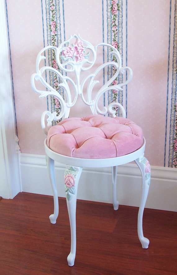 Vintage White Scrolly Boudoir Vanity Chair Stool with Hand