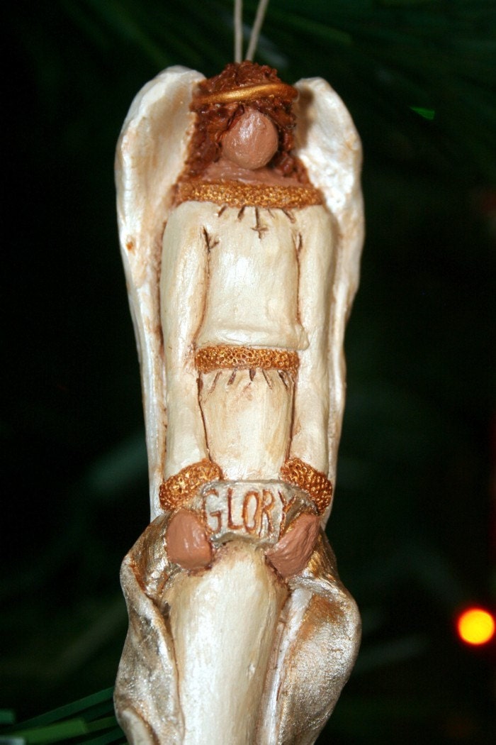 Angel of Glory Christmas Ornament (10301)