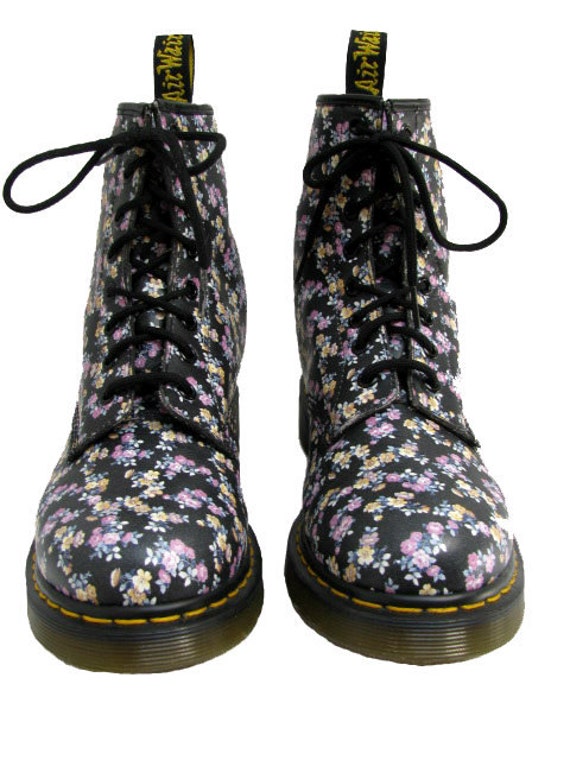 dr martens aimilita floral