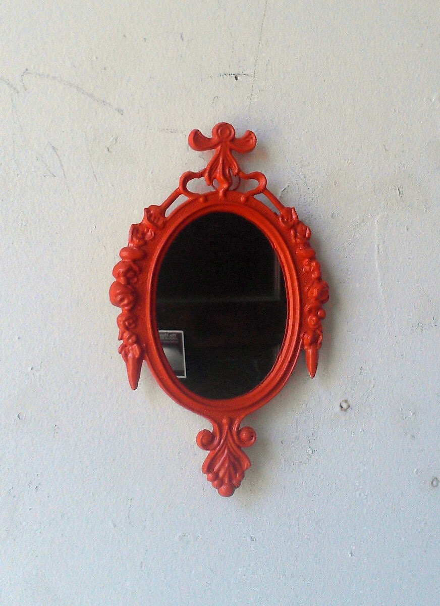 Small Decorative Mirror in Vintage Oval Frame Gift Ideas