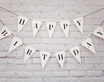 Happy Birthday Banner: Triangle