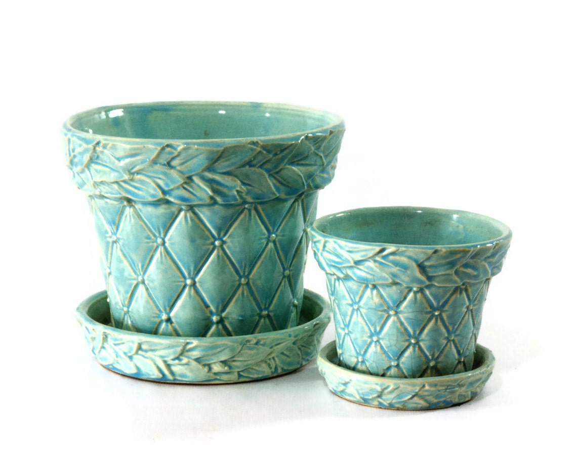 McCoy Pottery Flower Pot Aqua Diamond and Leaf 1940s