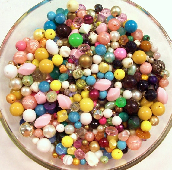VINTAGE Beads Two POUNDS of Beads Glass Beads Plastic Beads