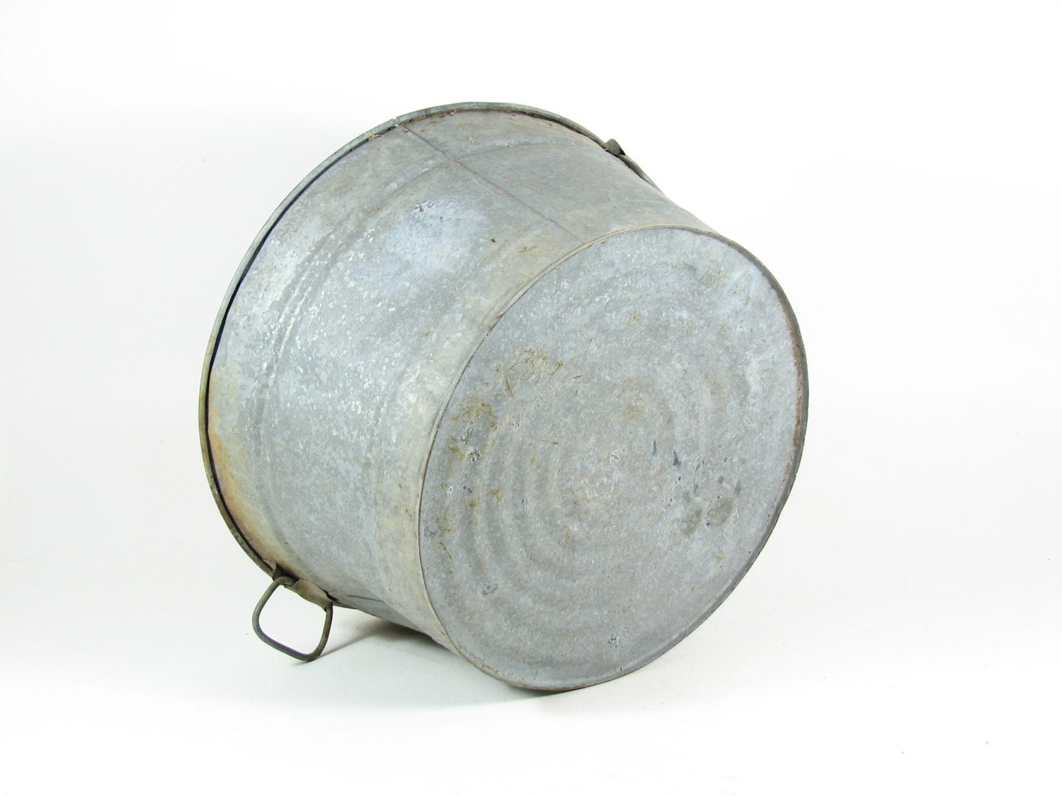 Vintage Galvanized Metal Tub Wash Basin Outdoor by BridgewoodPlace