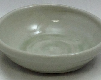 Primitive Handmade 1.33-Cup Serving Bowl White xx001