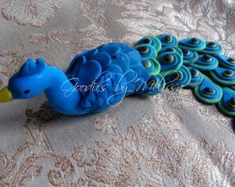 Fondant peacock cupcake/cake topper (EDIBLE)
