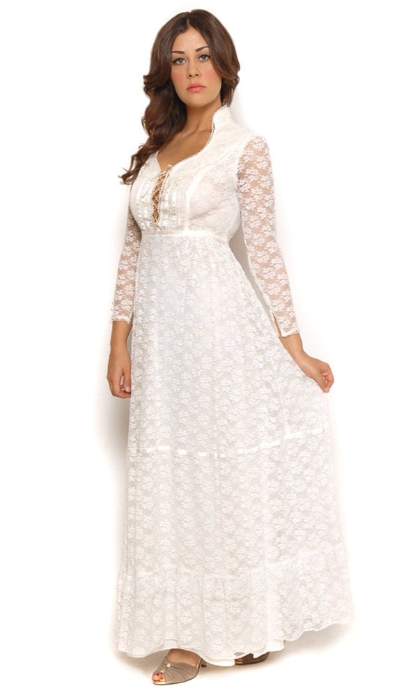 70s Boho Wedding Dress White Lace Peasant Prairie Dress Corset