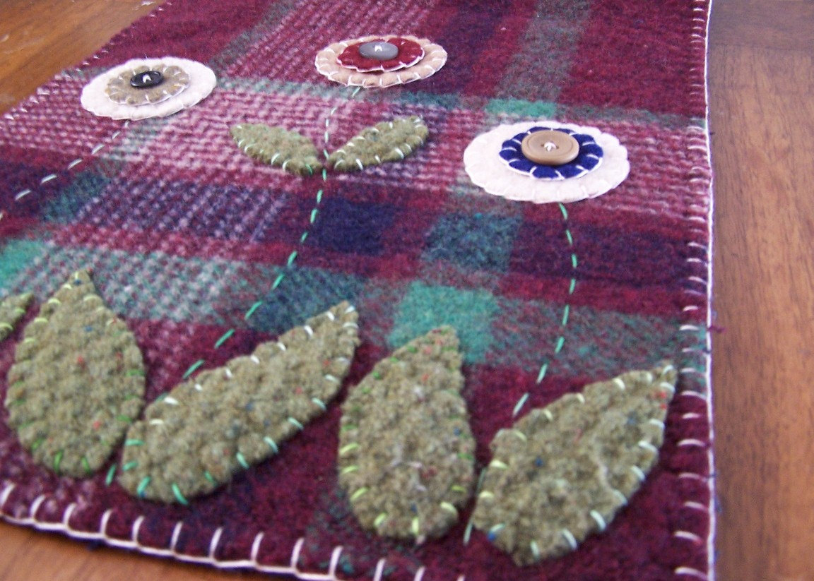 Primitive Flower Penny Rug Table Runner Reclaimed Wool Felt