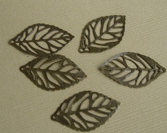 20pcs-Pendant, Leaf, Antique Bronze (25x15)mm.