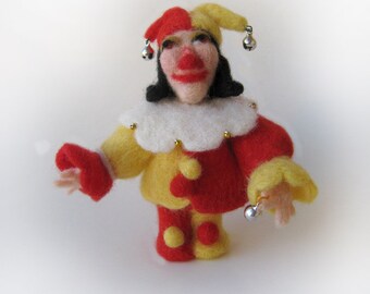 Harlequin - needlefelted sculpture