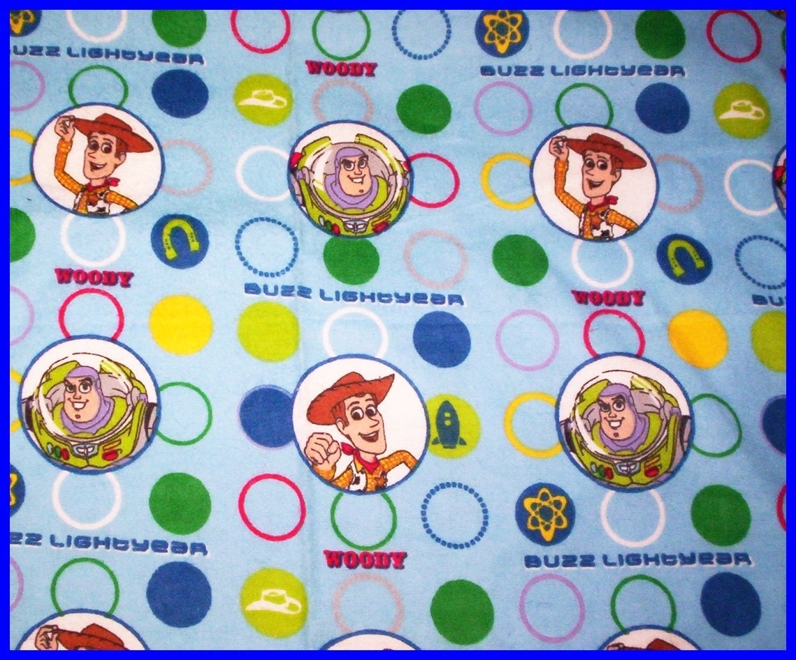 1 Yard Cotton Flannel Fabric DISNEY'S TOY STORY Buzz