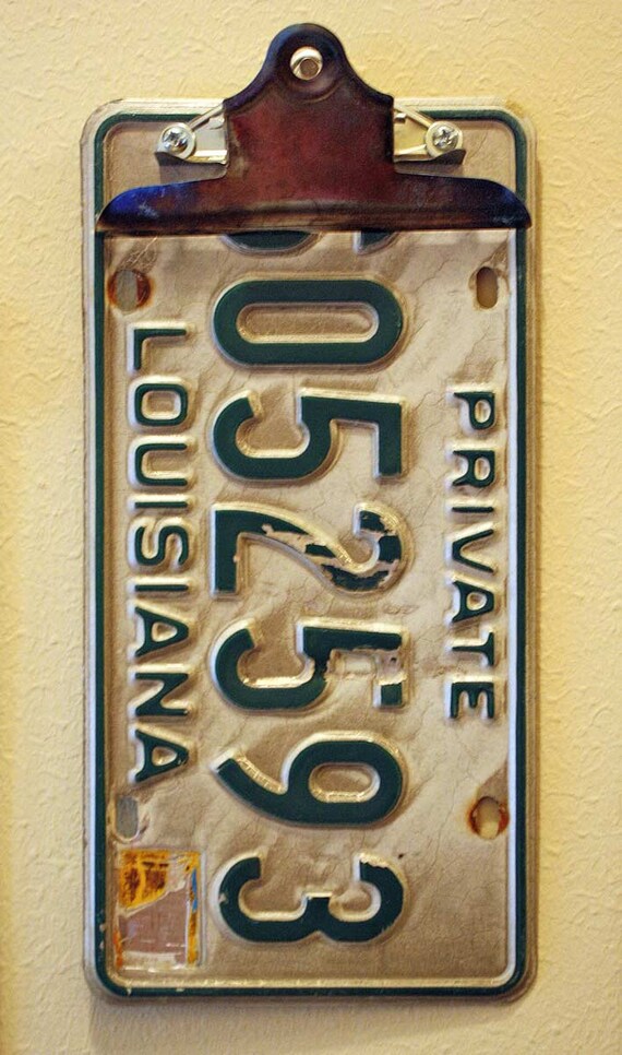 License Plate Clipboard Note Holder Wall Hanger Organizer