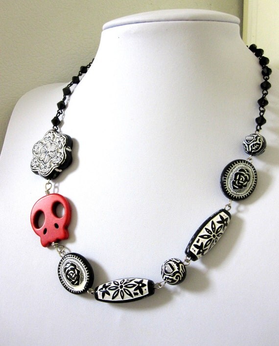 Day Of The Dead Necklace Sugar Skull Jewelry Black Red Skull