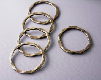 LINK-AB-22MMx18.5MM - Antique Bronze Hammered Circle Connectors - 6 pcs