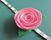 Items similar to Felt Rose Pattern ALYSSA ROSE No Sew Rose ...