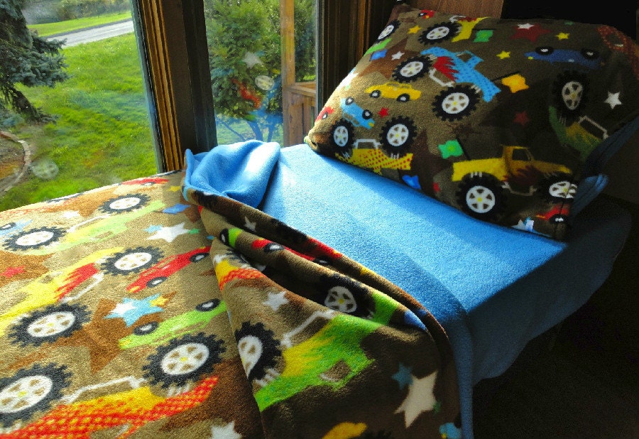 Toddler Bedding Boys Fleece Bed Set 'Blue Monster