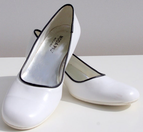 Vintage Shoes, White Vintage Shoes, Vegan Kitten Heels Shoes, Italian ...