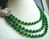 JADE NECKLACE - 3 rows 8 mm green jade necklace shell flower clasp