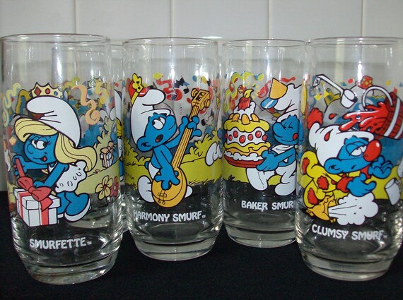 SALE Smurf Glasses by Peyo Wallace Berrie & Co.