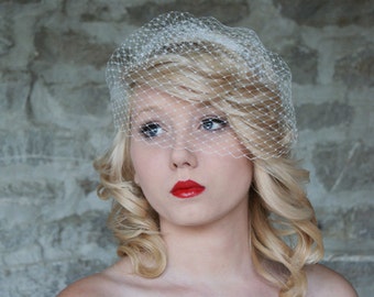 Birdcage Veil, Blusher Veil, Wedding Veil, Bridal Veil - Small Size, Elaine